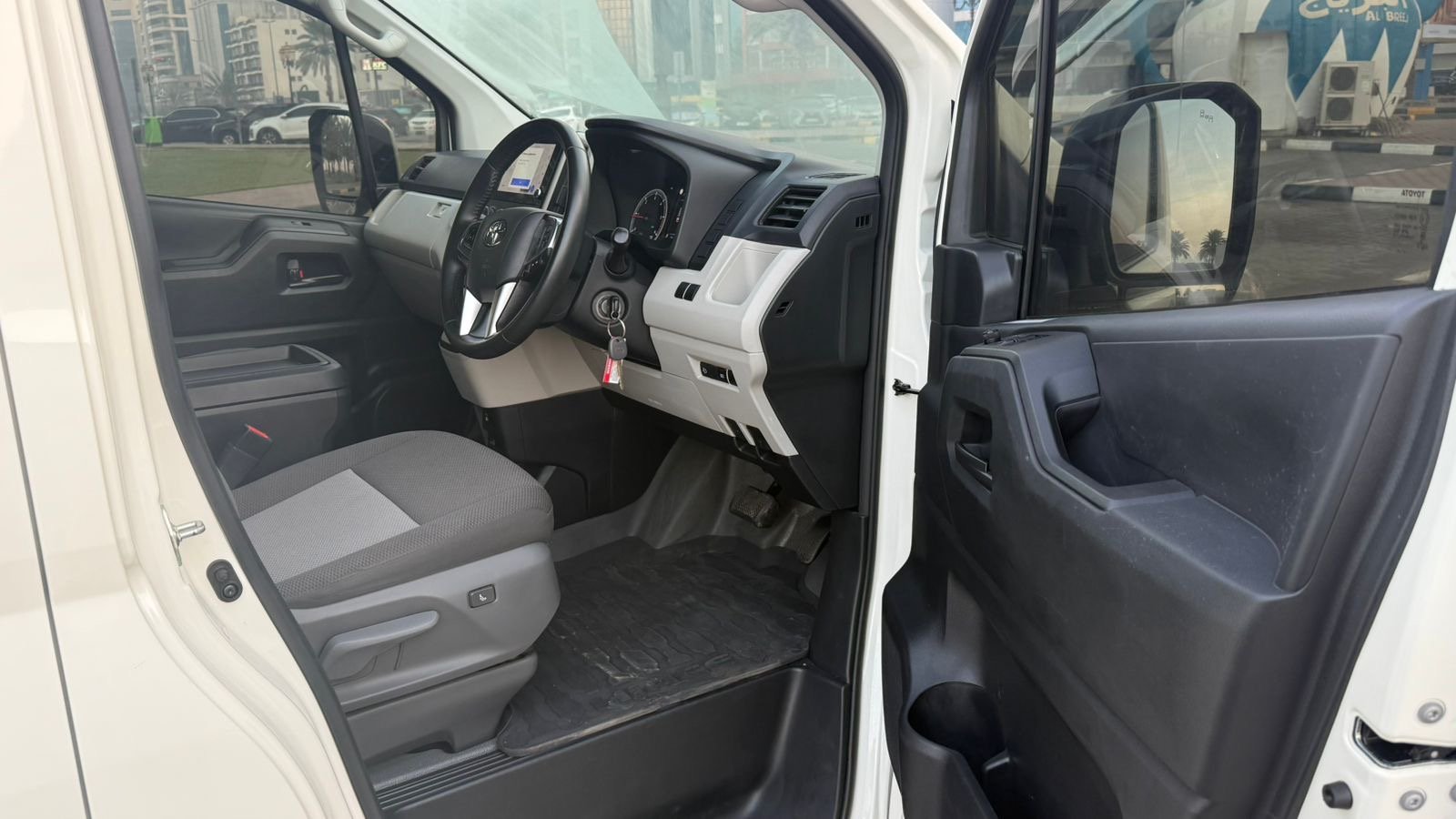 Toyota Hiace 2024 White image